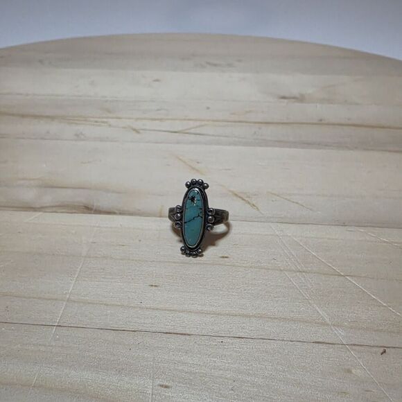 Vintage J. Bell Sterling Silver Navajo Turquoise Ring Size 7 Weighs 4 Grams - Picture 2 of 10